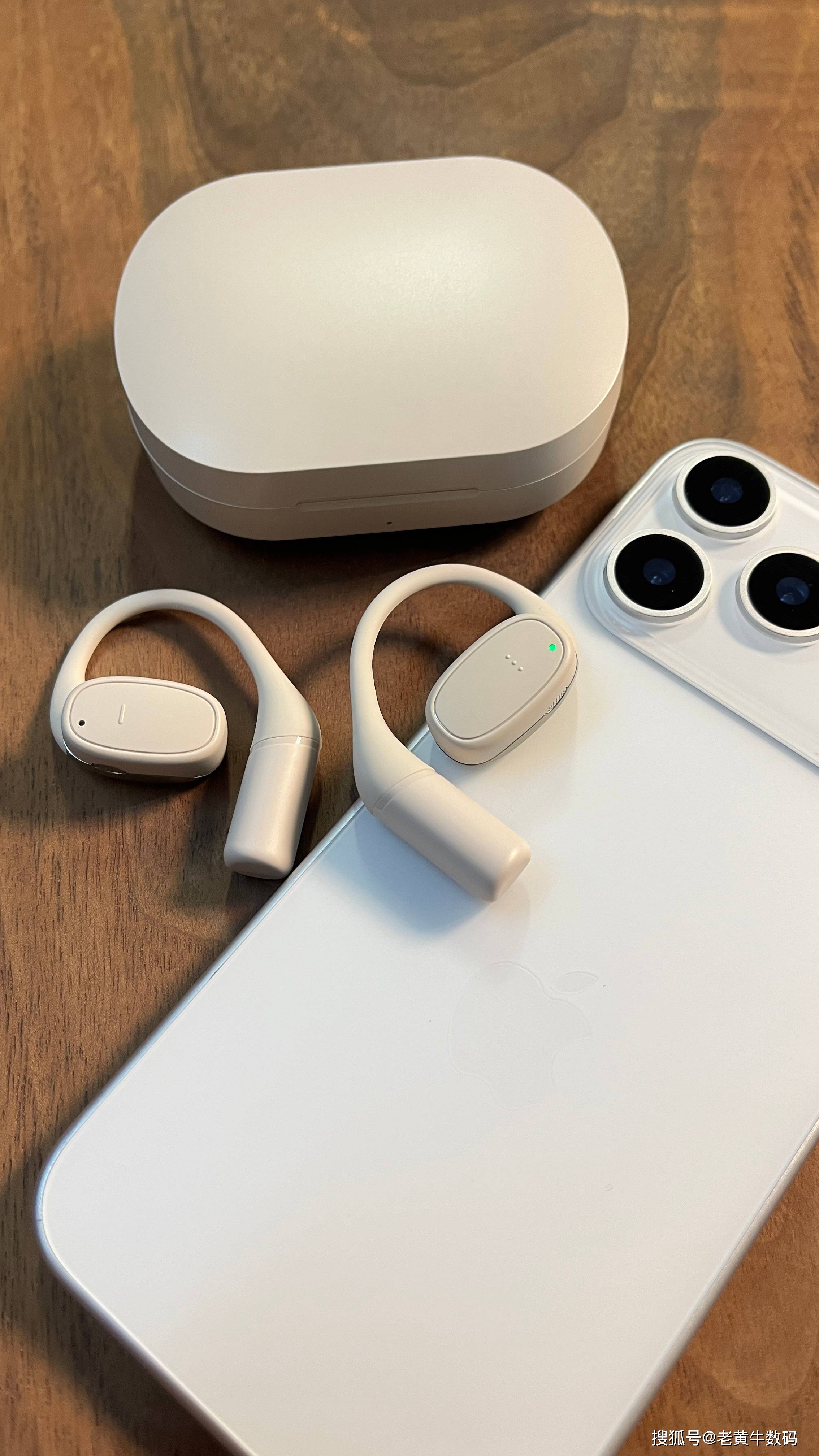 INBLIN智能翻译耳机伴您决胜第138届广交会j9九游真人游戏第一平台广交世界语通全球——BL(图2)